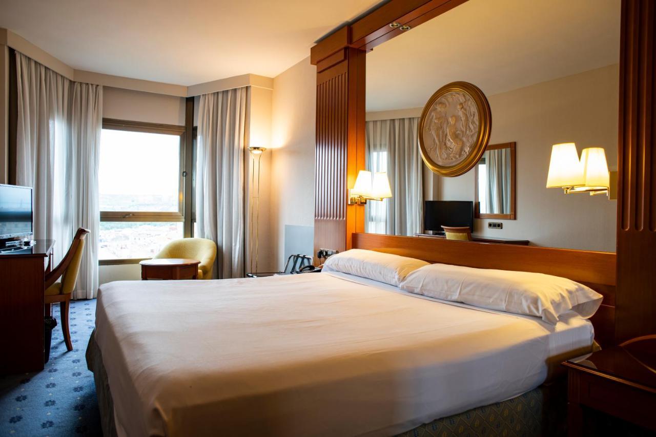 Hotel Los Bracos Logroño Kültér fotó